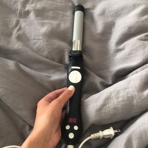 Sarah Potempa s1 beachwaver 1inch